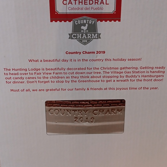 HOLIDAY TIME VILLAGE CATHEDRAL LIGHTED HOUSE - Picture 12 of 12